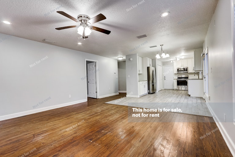 Photo 6 of 27 - 1160 Scotten Rd, Jacksonville, FL 32205