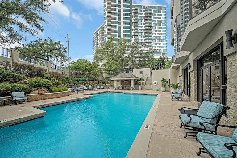 Photo 18 of 20 - 2001 Holcombe Blvd #3504, Houston, TX 77030