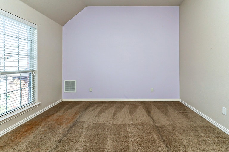 Photo 33 of 37 - 4712 Eddleman Dr, Fort Worth, TX 76244