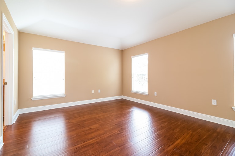 Photo 12 of 25 - 369 S Oak Ave, Orange City, FL 32763