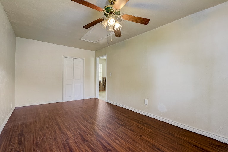 Photo 34 of 36 - 6363 Godfrey Ave, Dallas, TX 75217