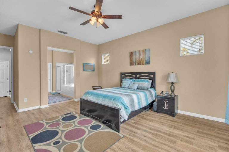 Photo 21 of 55 - 7831 Lahontan Ct, Sacramento, CA 95829
