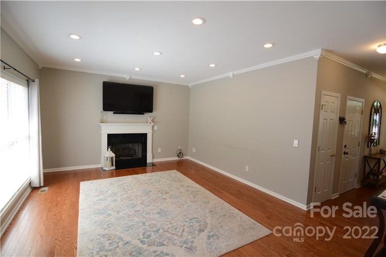 Photo 12 of 44 - 4454 Timberwood Dr, Gastonia, NC 28056