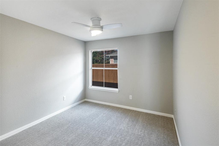 Photo 10 of 29 - 2821 Elmridge Dr, Flower Mound, TX 75022