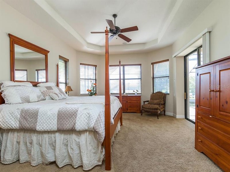 Photo 11 of 25 - 10804 Riverbank Ter, Bradenton, FL 34212