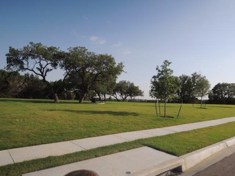 Photo 4 of 13 - 2836 Stone Branch Dr, Leander, TX 78641