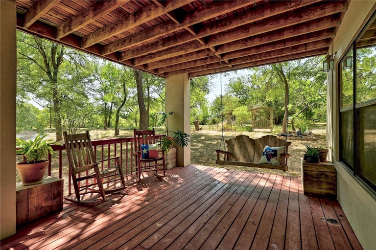 Photo 2 of 37 - 126 Deer Run Dr, Cedar Creek, TX 78612