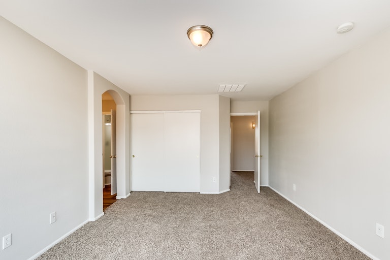 Photo 16 of 30 - 4938 W Desert Dr, Laveen, AZ 85339