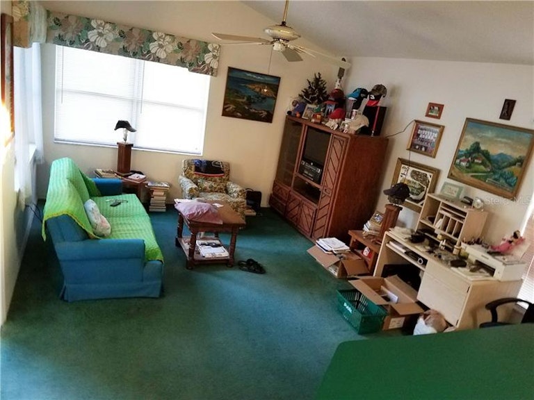 Photo 10 of 25 - 2705 Burwood Ave, Orlando, FL 32837