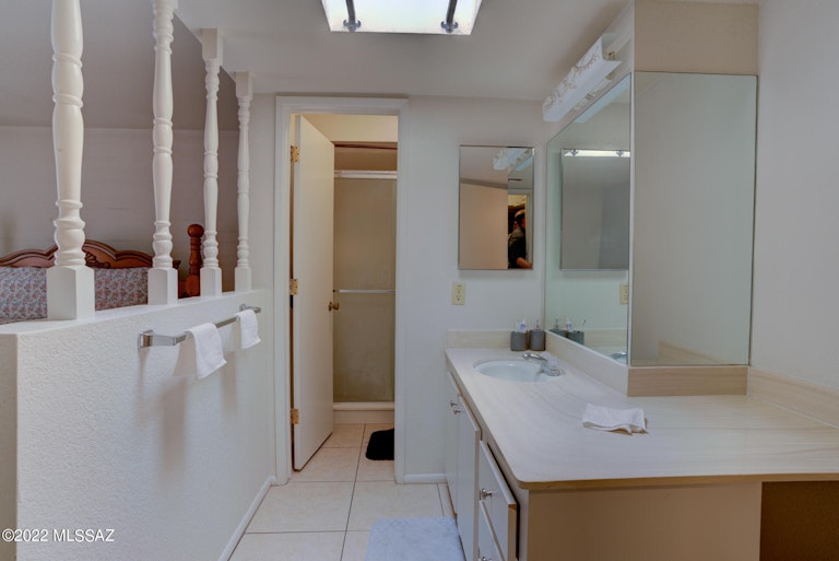 Photo 22 of 23 - 2525 E Prince Rd, Tucson, AZ 85716