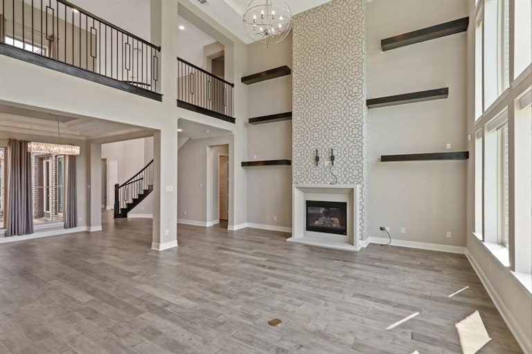 Photo 18 of 48 - 16127 W Moss Loop, Cypress, TX 77433