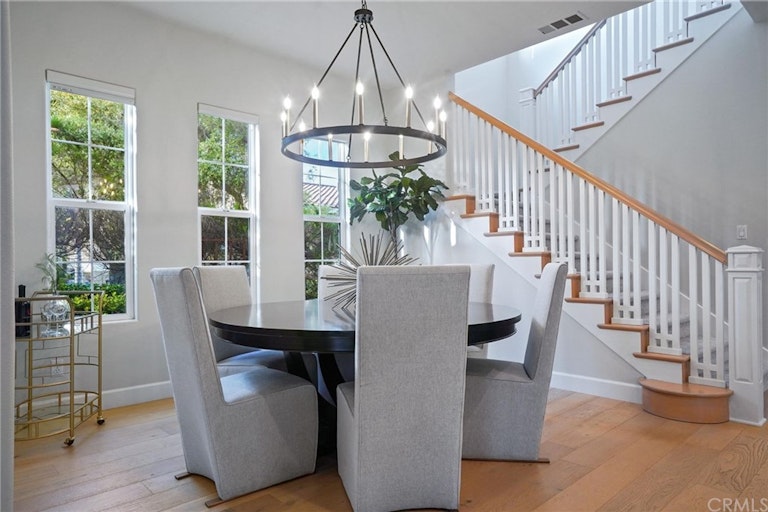 Photo 8 of 42 - 21247 Ronda Cir, Huntington Beach, CA 92648