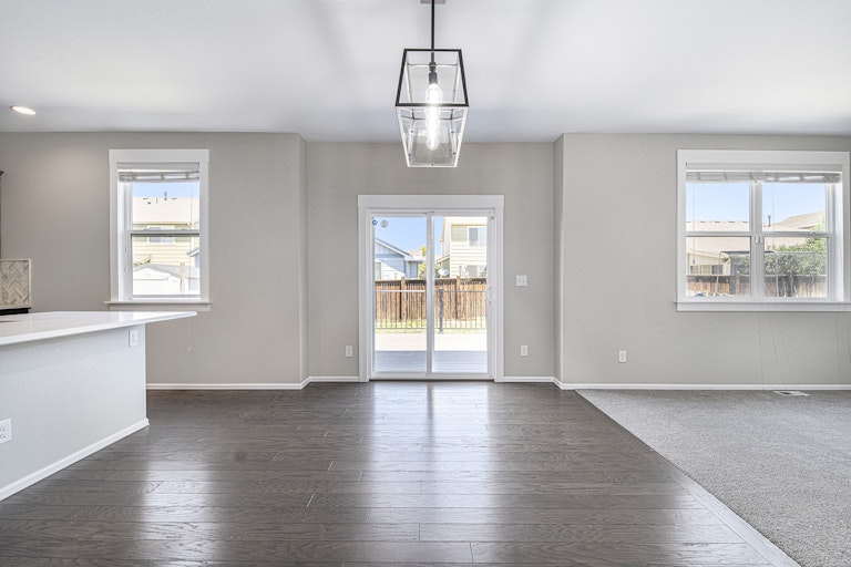 Photo 9 of 17 - 12625 E 104th Pl, Commerce City, CO 80022