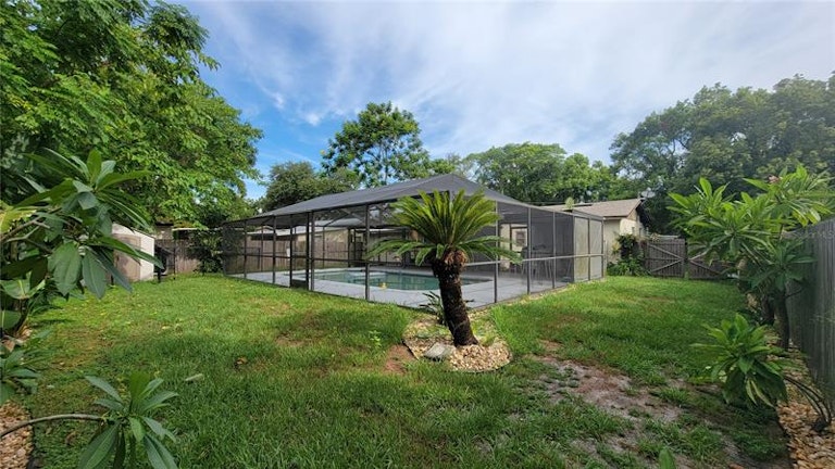 Photo 5 of 28 - 3334 Avenue J NW, Winter Haven, FL 33881