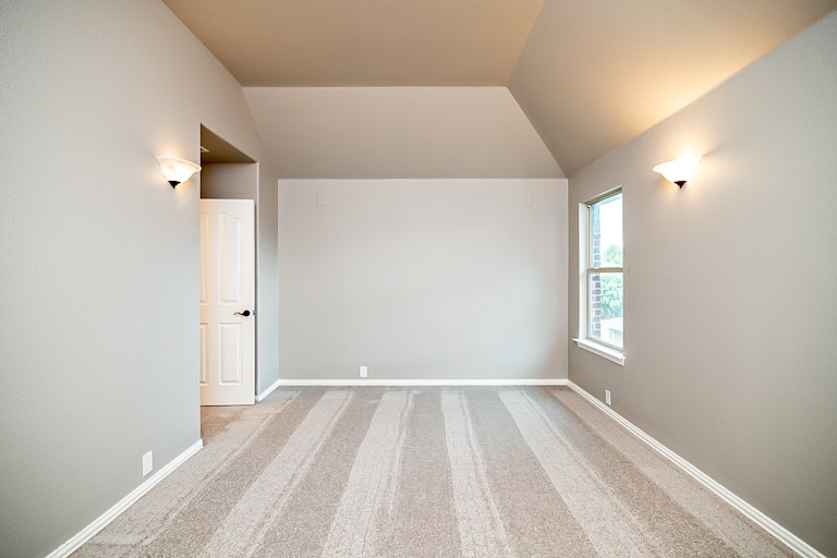 Photo 30 of 36 - 9113 Windsor Dr, Little Elm, TX 75068