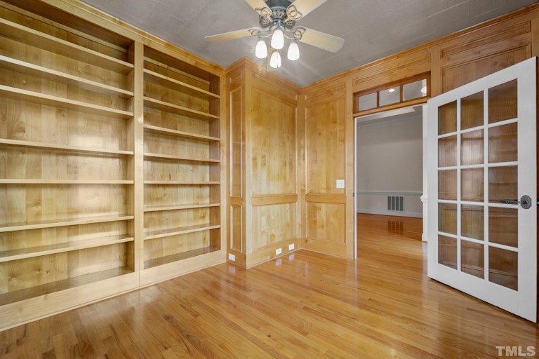 Photo 5 of 30 - 631 E Lakota Dr, Fuquay Varina, NC 27526