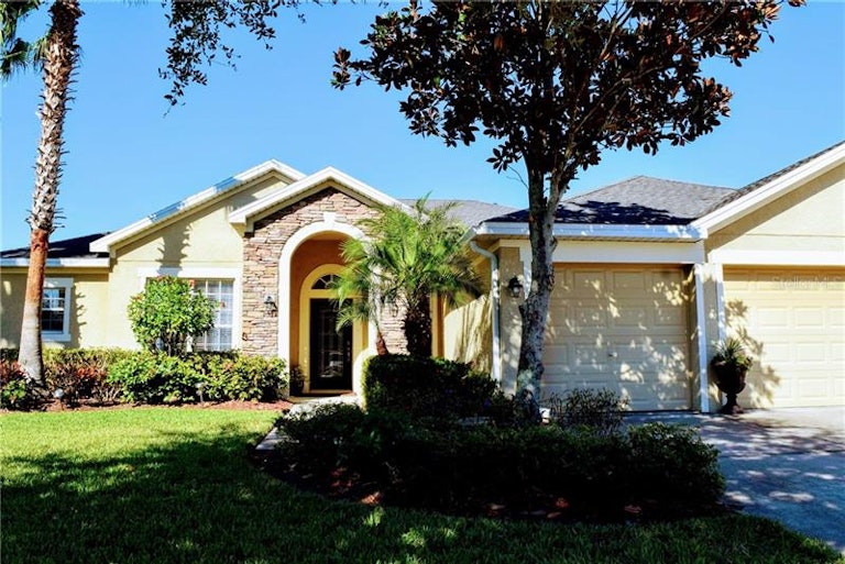Photo 2 of 24 - 12357 Silton Peace Dr, Riverview, FL 33579