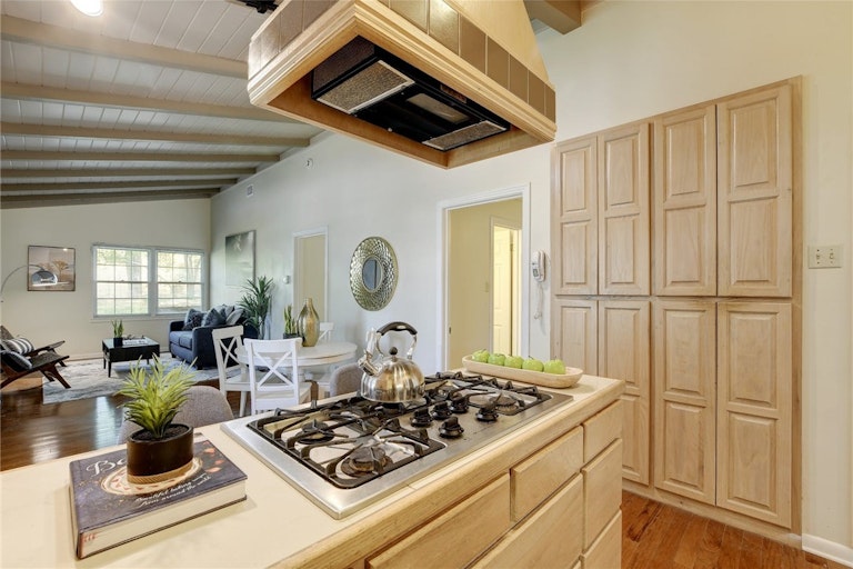 Photo 10 of 26 - 3007 Oakmont Blvd, Austin, TX 78703