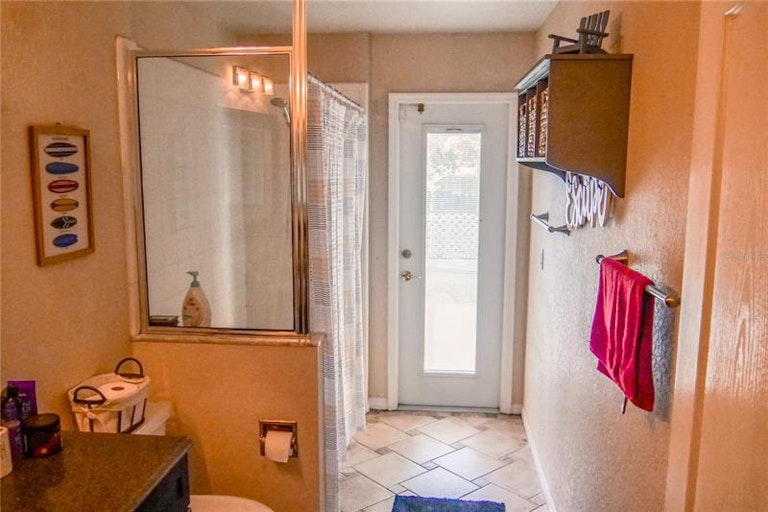 Photo 13 of 33 - 889 River Boat Cir, Orlando, FL 32828