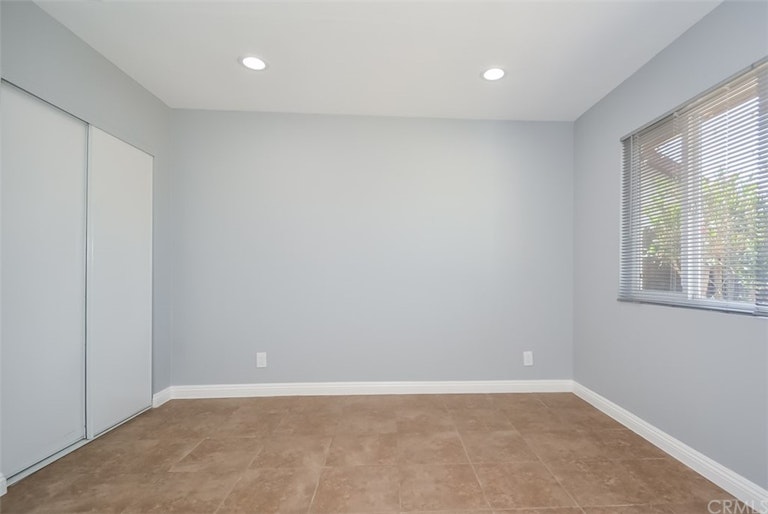 Photo 12 of 16 - 24586 Covington Way, Moreno Valley, CA 92557