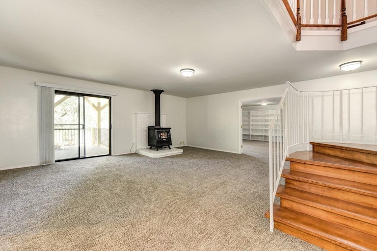 Photo 5 of 79 - 12136 Poplar Rd, Auburn, CA 95602