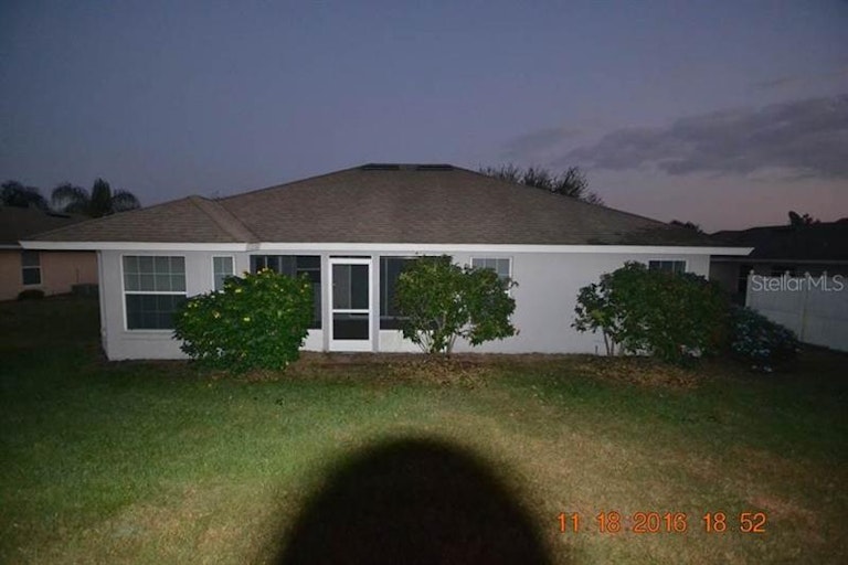 Photo 5 of 16 - 4780 Treasure Cay Rd, Tavares, FL 32778