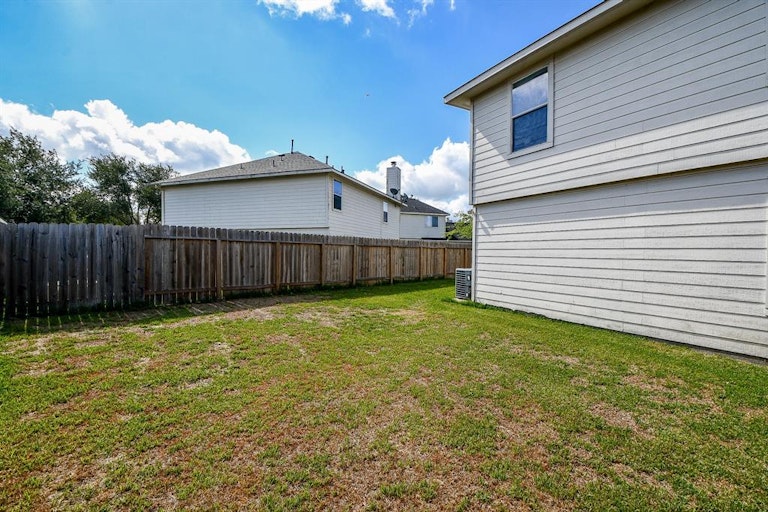Photo 32 of 33 - 17339 Indigo Mist Ct, Houston, TX 77084