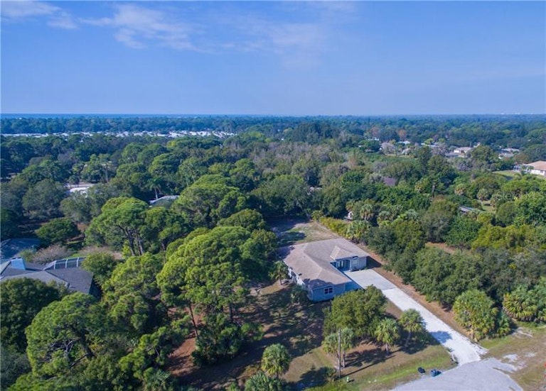 Photo 24 of 25 - 5820 Denison Dr, Venice, FL 34293