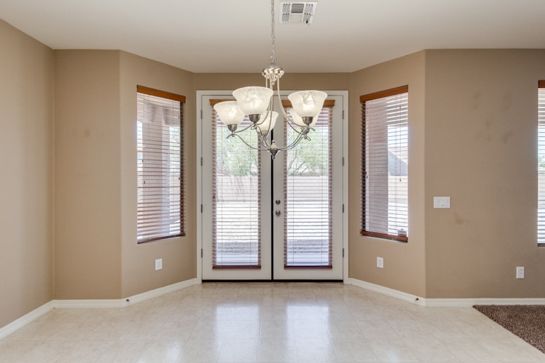 Photo 10 of 33 - 5020 W Gary Way, Laveen, AZ 85339