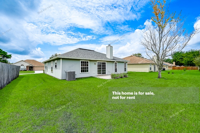 Photo 11 of 31 - 8281 Velvet Springs Ln, Jacksonville, FL 32244