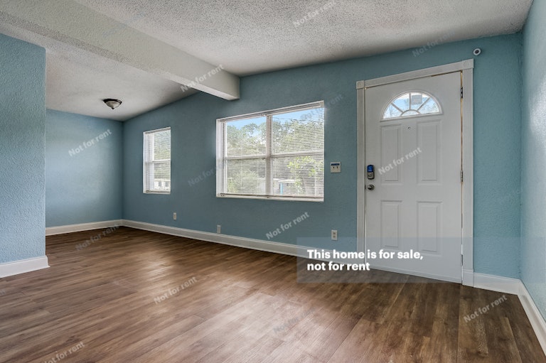 Photo 29 of 29 - 4030 Lockhart Dr N, Jacksonville, FL 32209