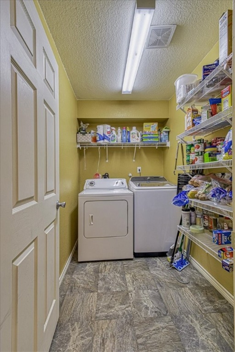 Photo 9 of 28 - 1200 Pine Portage Loop, Leander, TX 78641