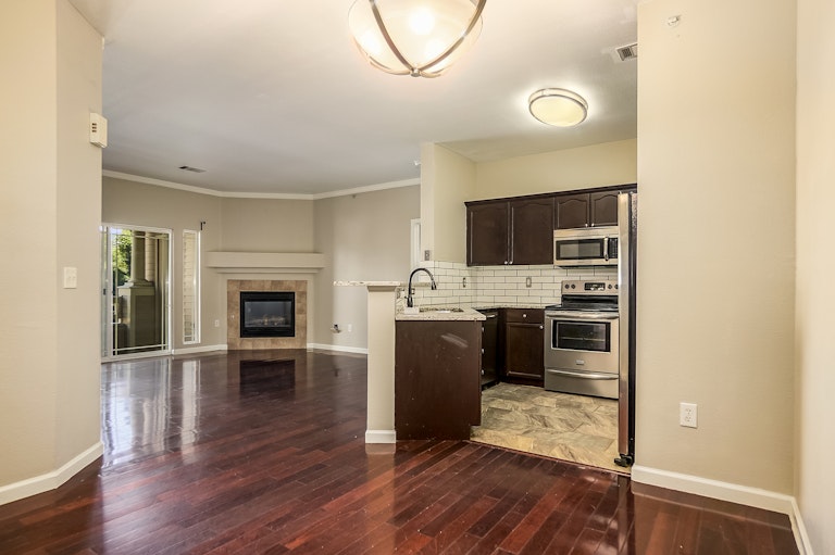 Photo 7 of 19 - 9691 W Coco Cir #203, Littleton, CO 80128