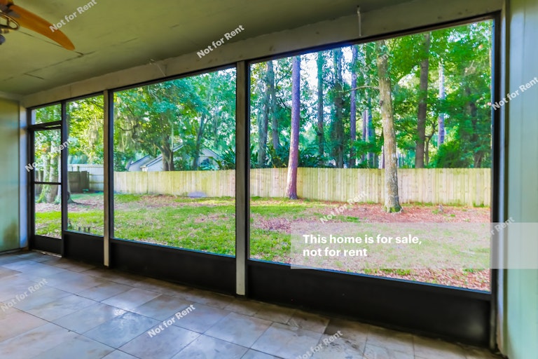 Photo 24 of 27 - 4836 Rustic Woods Dr, Jacksonville, FL 32257