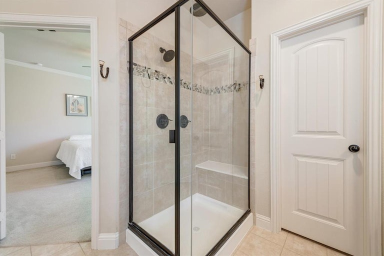Photo 27 of 40 - 2701 Twinflower Dr, Fort Worth, TX 76244
