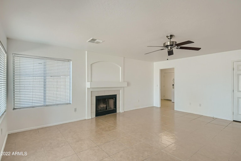 Photo 13 of 27 - 914 E Folley St, Chandler, AZ 85225