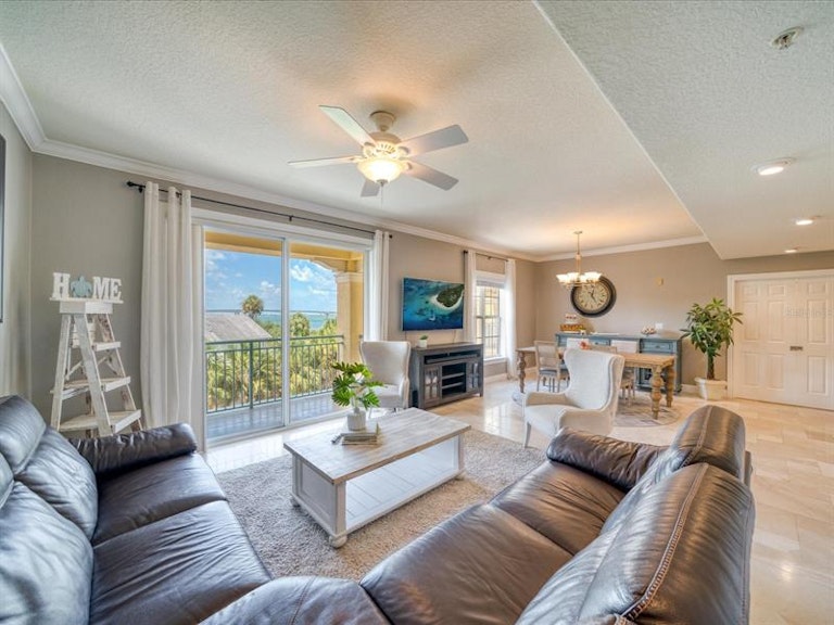 Photo 4 of 45 - 700 N Osceola Ave #405, Clearwater, FL 33755