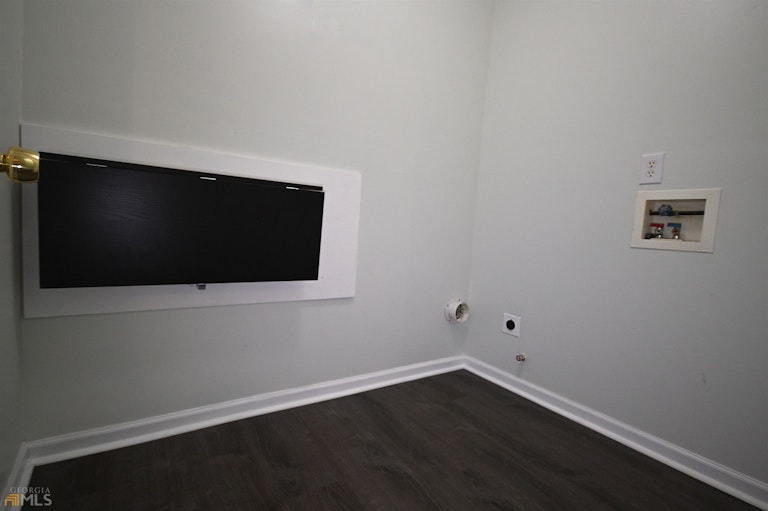 Photo 25 of 27 - 4160 McEver Park Dr, Acworth, GA 30101