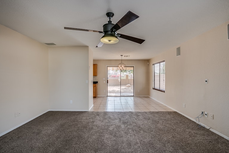 Photo 11 of 25 - 2209 W Alta Vista Rd, Phoenix, AZ 85041