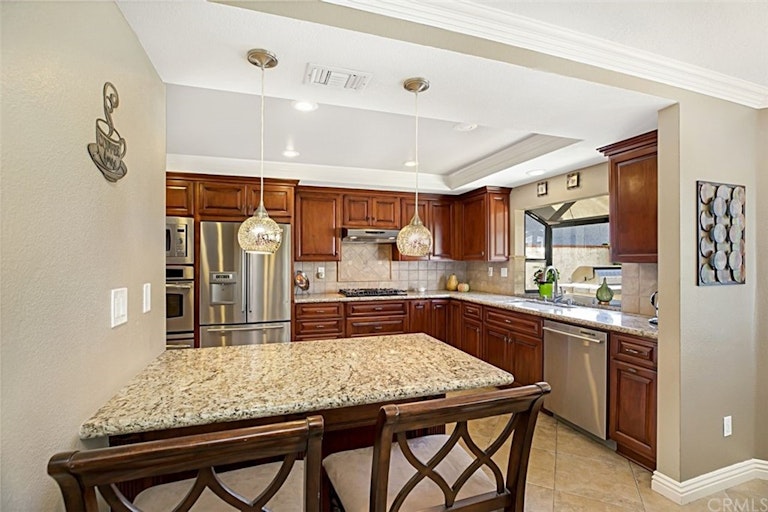 Photo 13 of 54 - 20385 Via Pizarro, Yorba Linda, CA 92886