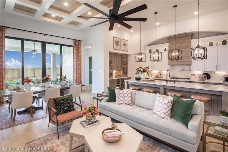 Photo 11 of 37 - 7511 River Birch Ct, Katy, TX 77493