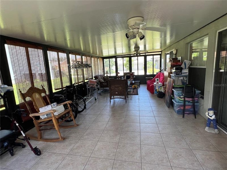 Photo 14 of 59 - 1028 Grand Reserve Dr, Davenport, FL 33837