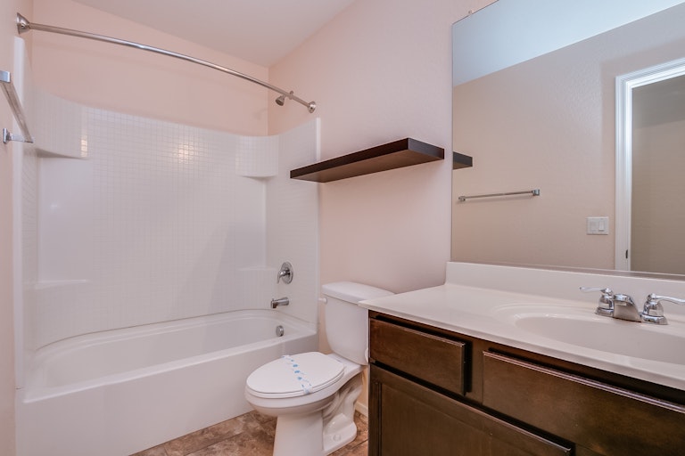Photo 19 of 25 - 251 S 195th Dr, Buckeye, AZ 85326