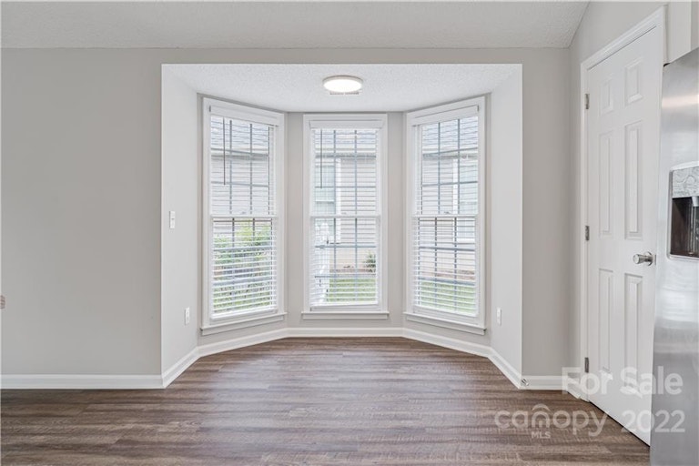 Photo 9 of 25 - 3661 Lake Spring Ave NW, Concord, NC 28027
