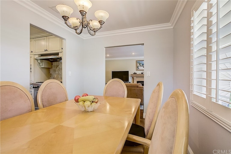 Photo 16 of 45 - 313 E 11th St, Azusa, CA 91702
