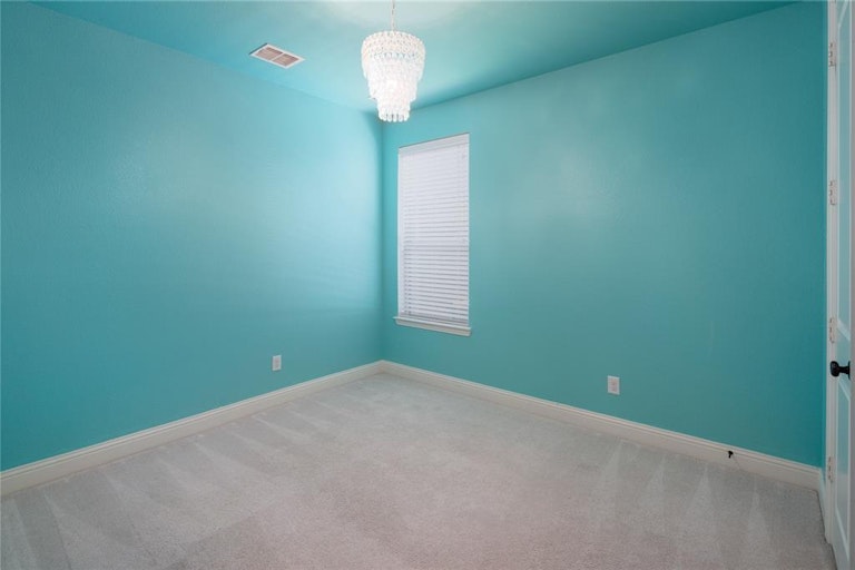Photo 17 of 40 - 1317 Skyflower Ln, Celina, TX 75009
