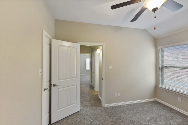 Photo 20 of 26 - 14313 Mariposa Lily Ln, Haslet, TX 76052
