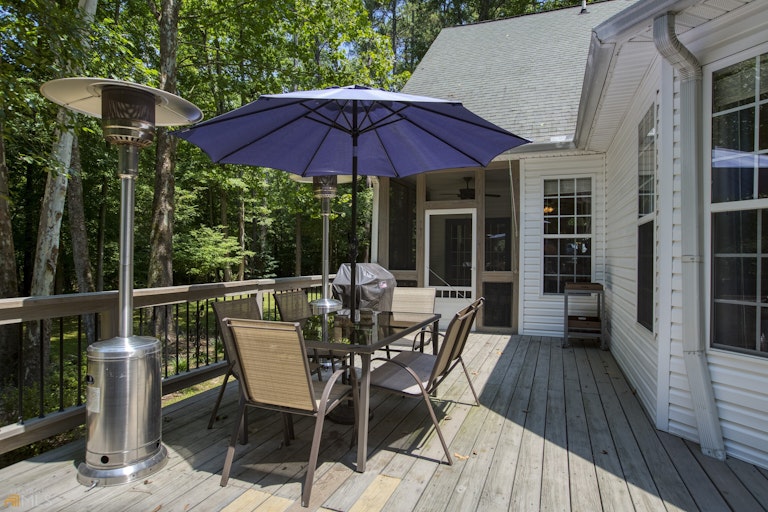 Photo 40 of 59 - 2550 Johnston Rd NW, Kennesaw, GA 30152