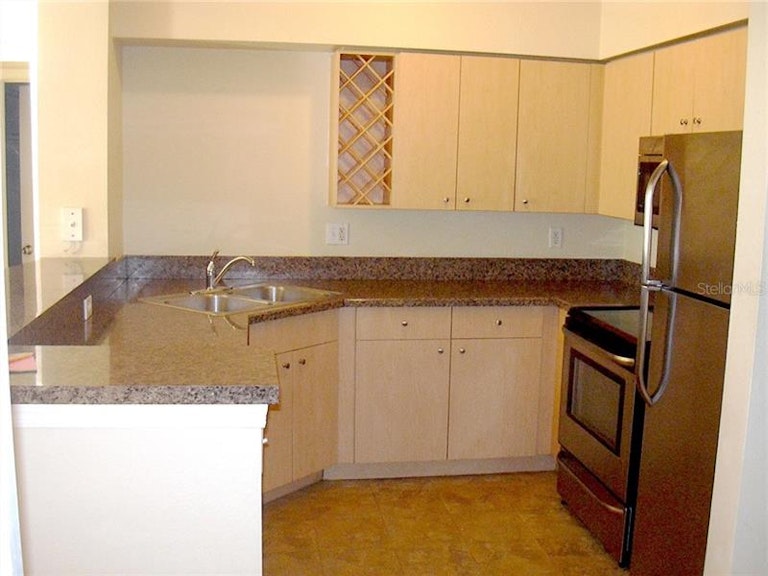 Photo 13 of 21 - 100 4th Ave S #229, Saint Petersburg, FL 33701