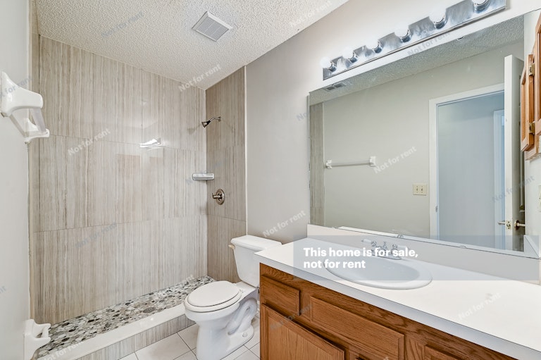Photo 21 of 31 - 8281 Velvet Springs Ln, Jacksonville, FL 32244